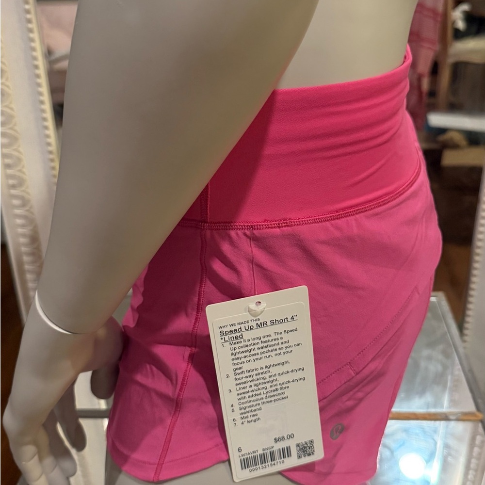 Lululemon 4 inch Sonic Pink Size 6 Athletic Shorts Hi-Waisted, NEW!!